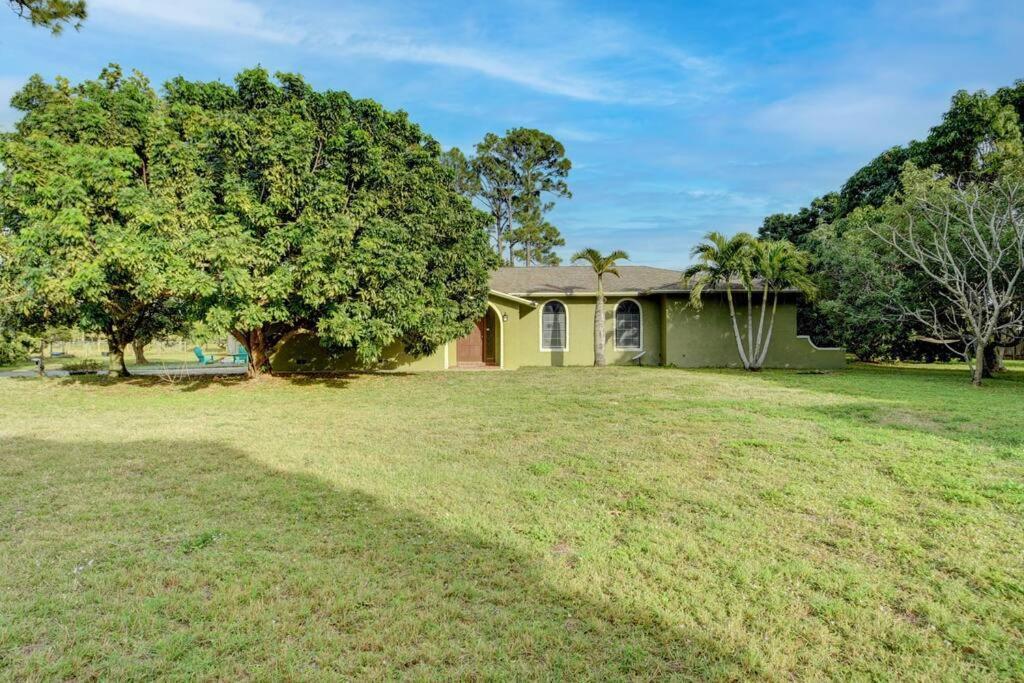 Ananda Farmhouse And Retreat. Lake Worth Beach Exterior foto